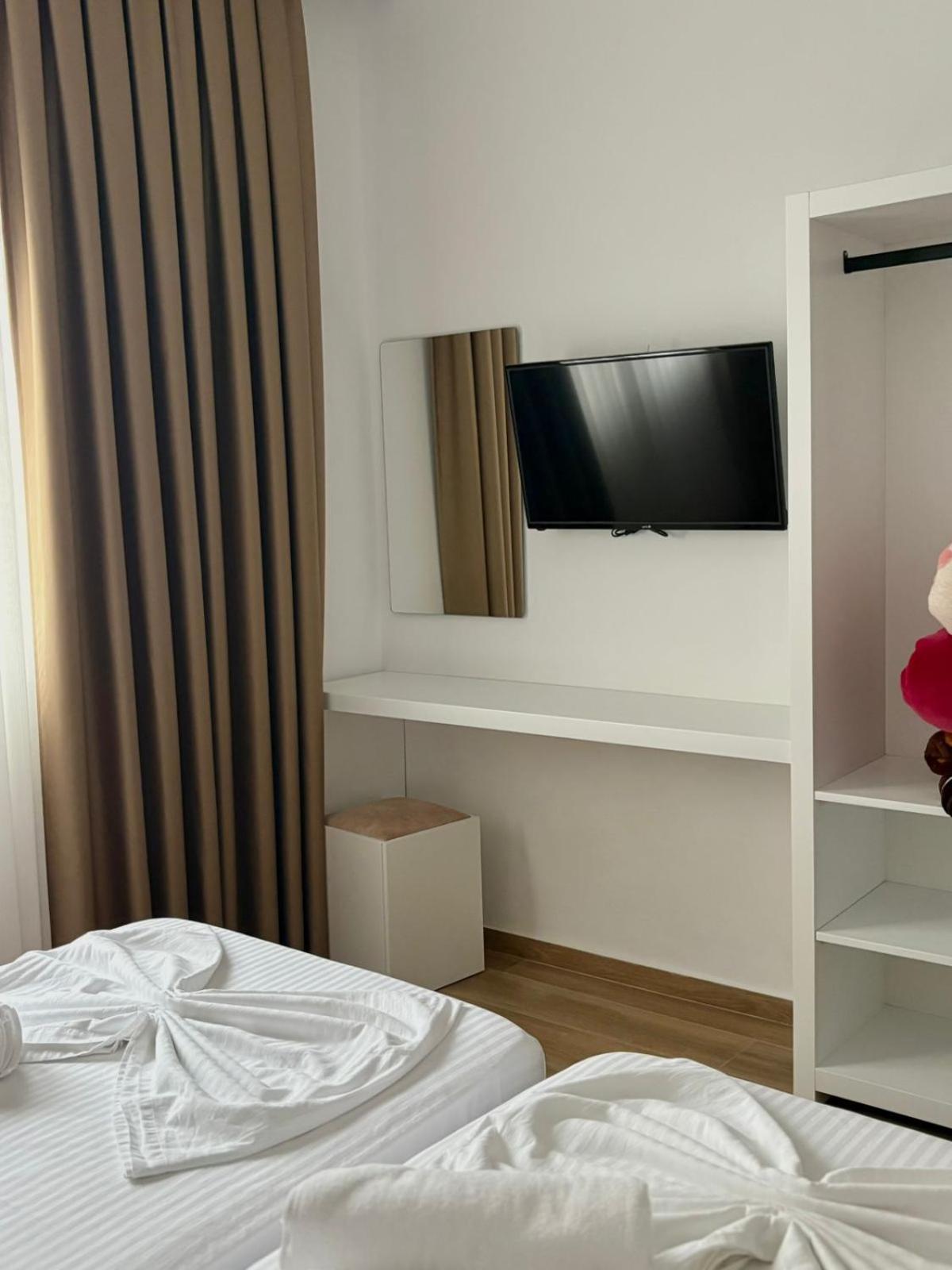 Vila Jon'A Sarandë Zimmer foto